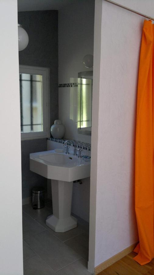 A L'Est D'Uzes Villa Saint-Siffret Kamer foto