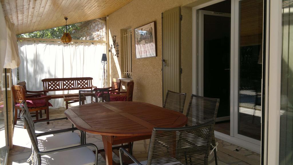 A L'Est D'Uzes Villa Saint-Siffret Kamer foto