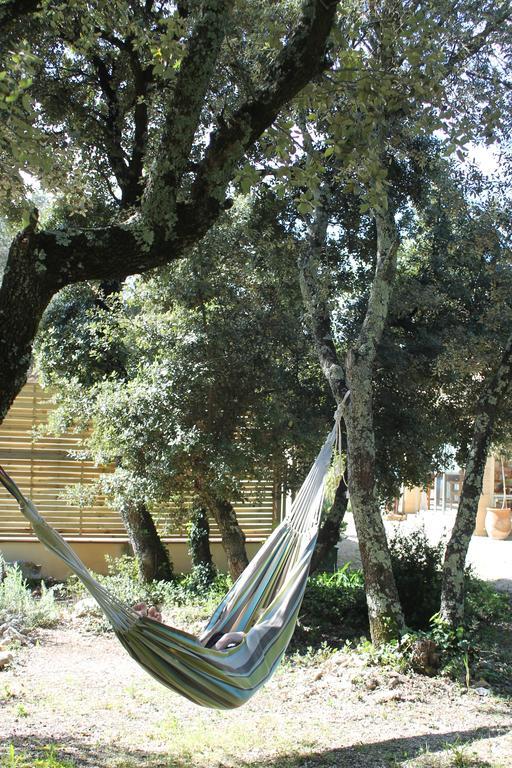 A L'Est D'Uzes Villa Saint-Siffret Buitenkant foto