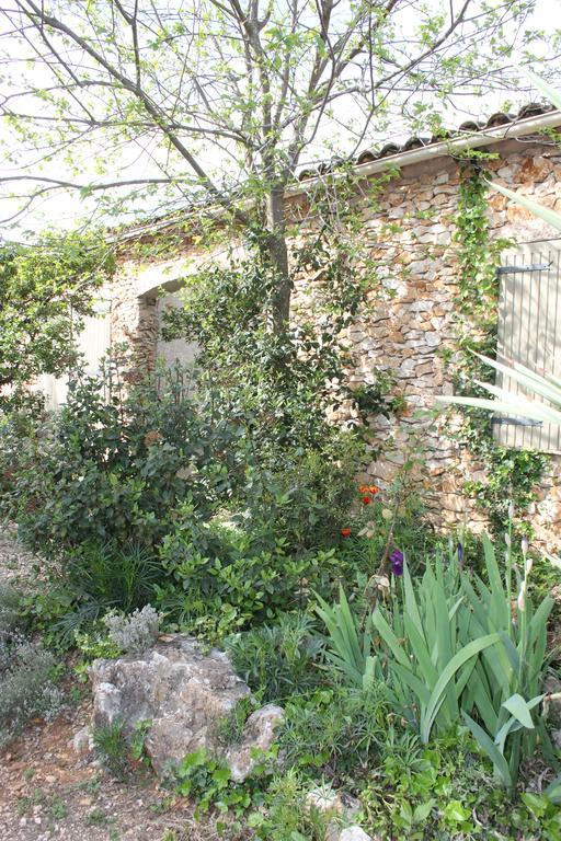 A L'Est D'Uzes Villa Saint-Siffret Buitenkant foto